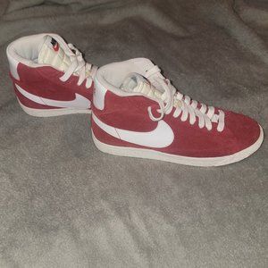 Nike Blazer Mid 77 Gym Red